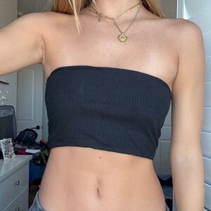 Black Strapless Tube Top